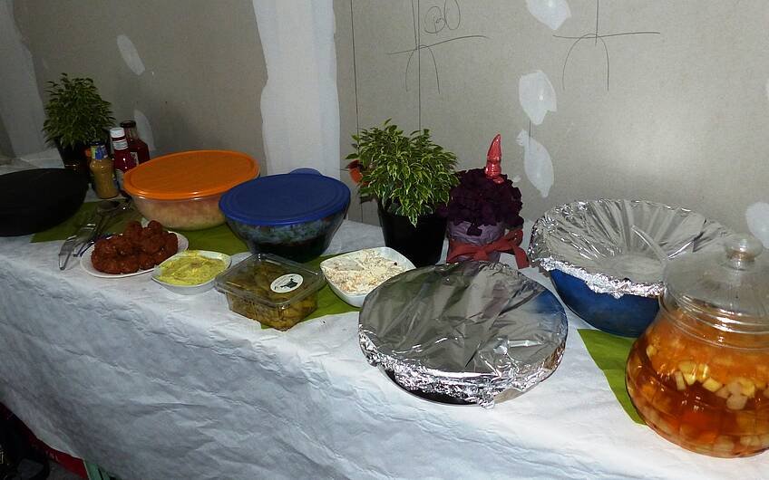 Salatbuffet beim Rohbaufest im Kern-Haus Signum in Einselthum