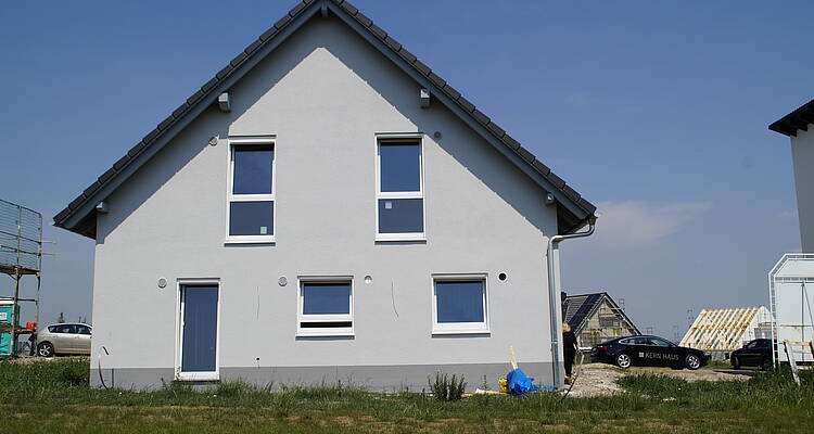 In Marbach ist ein weiteres Haus fertiggestellt worden - zumindest von außen.