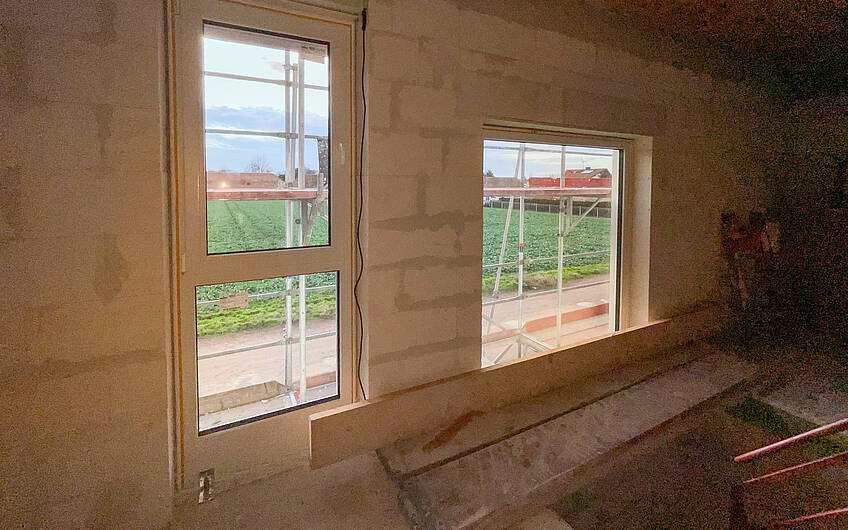 Einbau der Fenster in Kern-Haus Stadtvilla in Merseburg
