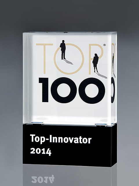 Trophaee der TOP 100 der innovativsten Mittelstaendler