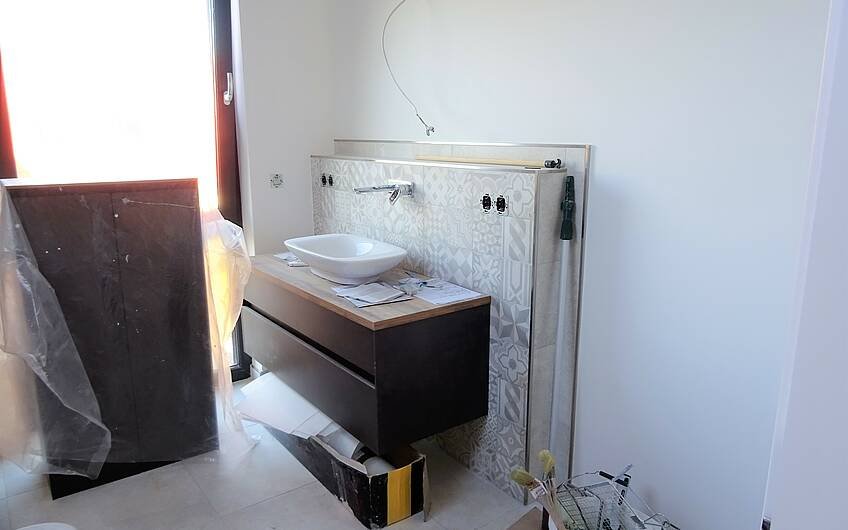 Badezimmer im Obergeschoss in Kern-Haus Aura in Magdeburg
