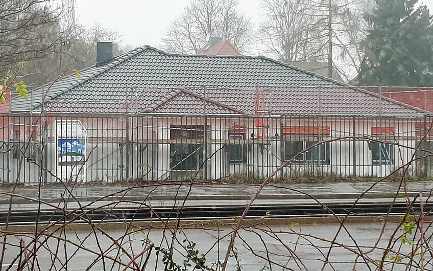 Kern-Haus Bungalow mit Dach für Rollstuhlfahrer in Halle Ammendorf