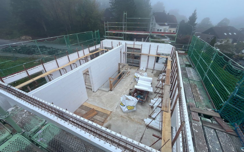 Rohbau Dachgeschoss in Ennepetal