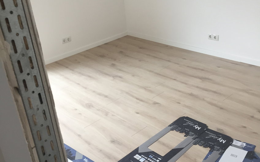 Fußboden im frei geplanten Einfamilienhaus von Kern-Haus in Schifferstadt