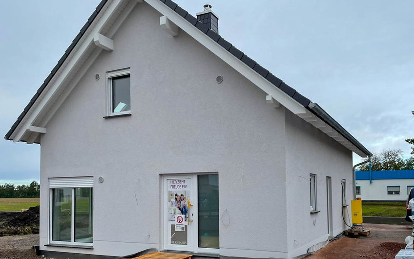 Hausübergabe für Kern-Haus Familienhaus in Halle Reideburg