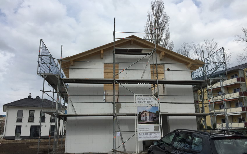 Kern-Haus-Rohbau Cara mit Dachstuhl in Magdeburg