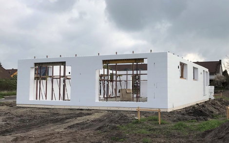 In nur wenigen Tagen konnte das Erdgeschoss aufgebaut werden.