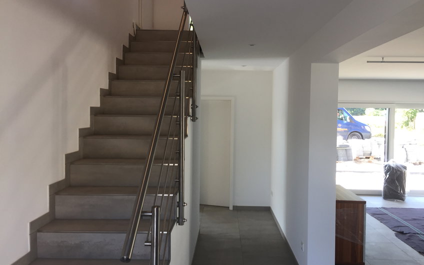 Betontreppe Futura Bauhaus