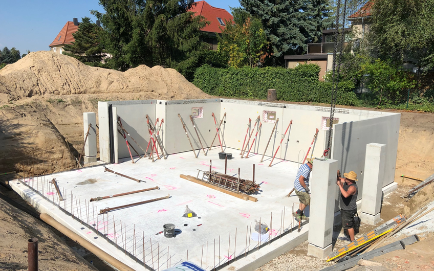 Kellerwände werden gestellt