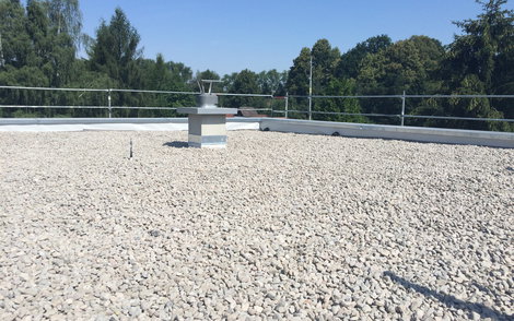 Dachbekiesung für Bauhaus Futura in Zwickau-Schneppendorf
