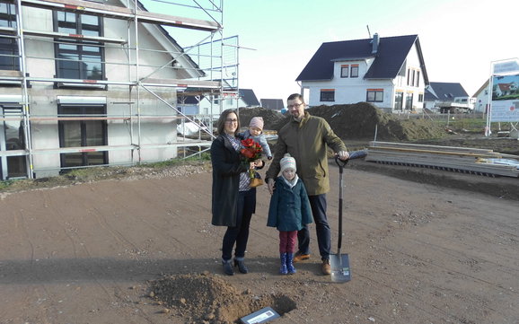 In Marbach wurde ein weiterer Grundstein gelegt.