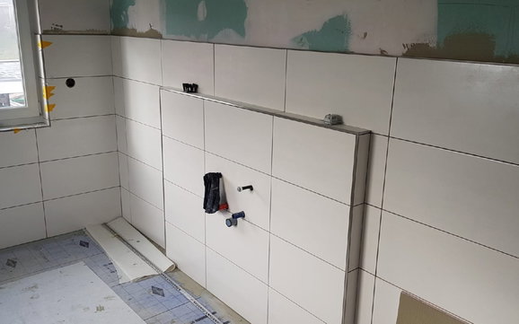 Gefliestes Badezimmer in Sasbach