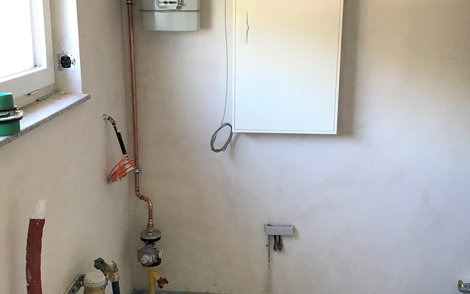 Die Haustechnik wurde im Hauswirtschaftsraum untergebracht.