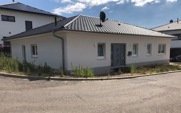 Individuell geplanter Bungalow Balance von Kern-Haus in Weinolsheim