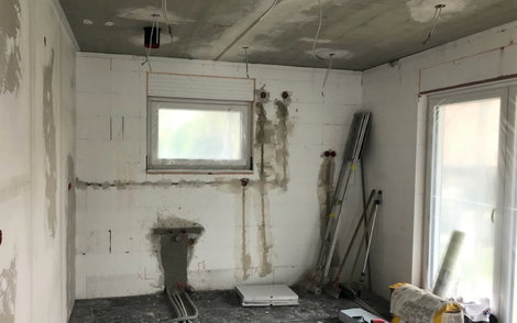 Innenputz im individuell geplanten Zweifamilienhaus Signus P von Kern-Haus in Radolfzell