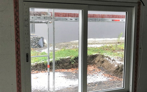 Die Fenster wurden eingebaut.