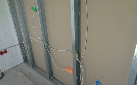 Trockenbauwand in der Kern-Haus-Stadtvilla Signus in Flörsheim-Dalsheim