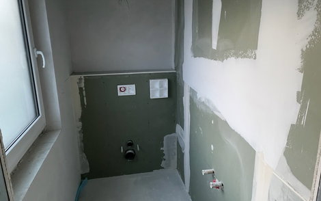 Trockenbau- und Verputzarbeiten im Gäste-WC