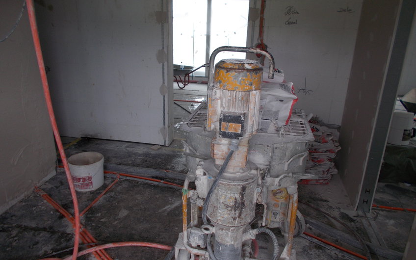Putzmaschine im Kern-Haus Signum in Einselthum