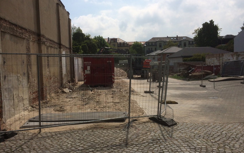 Abriss des Altbestandes