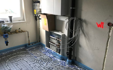 Fußbodenheizung in der individuell geplanten Kern-Haus-Stadtvilla Mateo in Sasbach