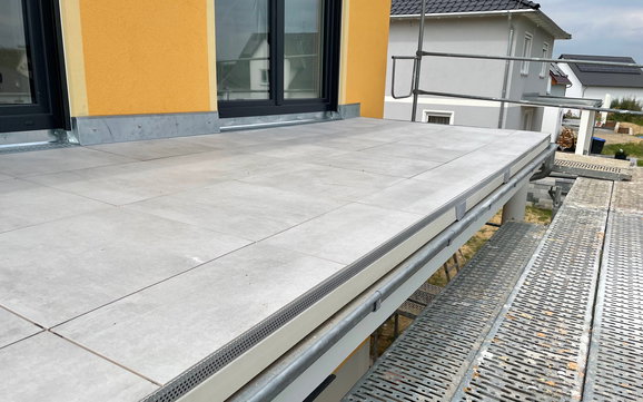 Balkon Detail Fliesen