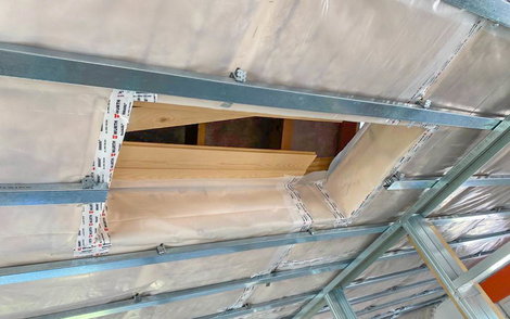 Bodeneinschubluke für Bodeneinschubtreppe in Kern-Haus Trend in Eilenburg