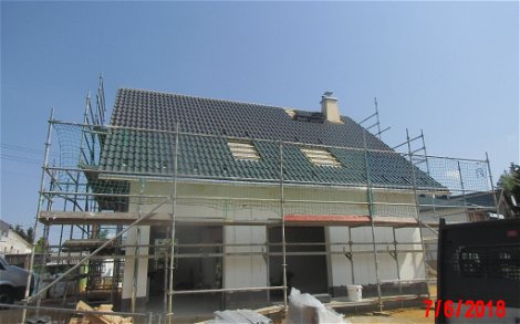 Dacheindeckung für Kern-Haus Luna in Zwickau-Oberplanitz