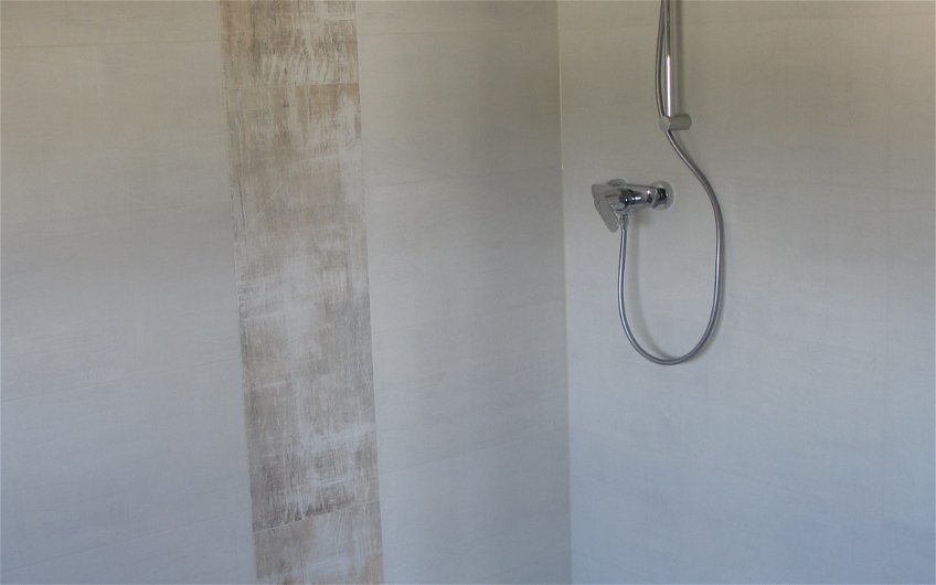 Dusche im Kern-Haus Vero in Wolkenstein