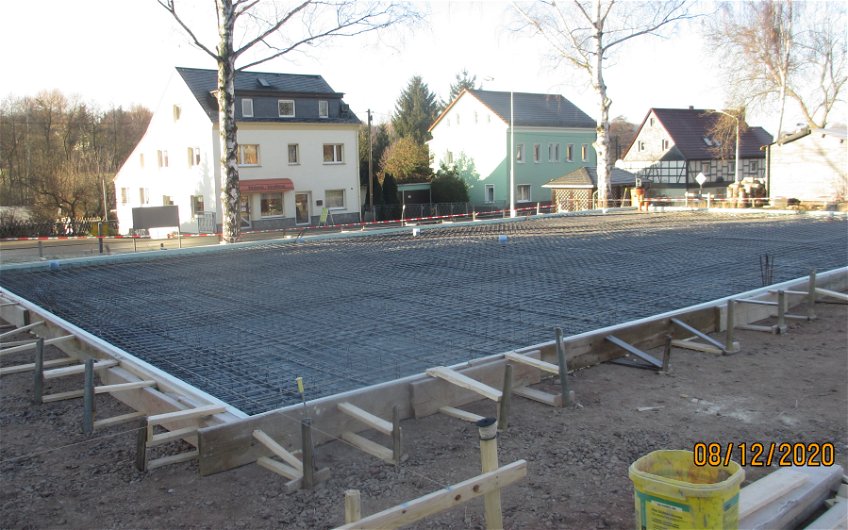 Bewehrung Bodenplatte für frei geplanten Bungalow von Kern-Haus in Wilkau-Hasslau