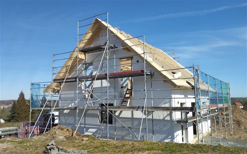 Dachstuhl für Kern-Haus Luna in Wildenfels, OT Wiesen