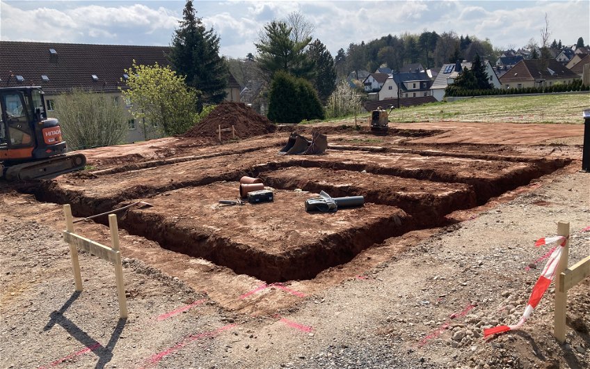 Aushub Fundamente für Kern-Haus Fida in Crimmitschau