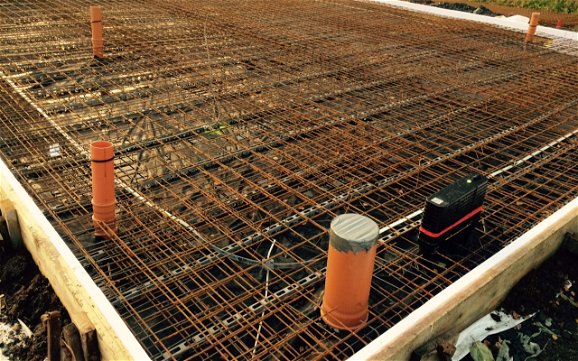 Gittermatten aus Stahl zur Bewehrung des Betons