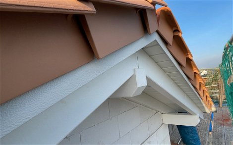 Dacheindeckung Dachkante vorn