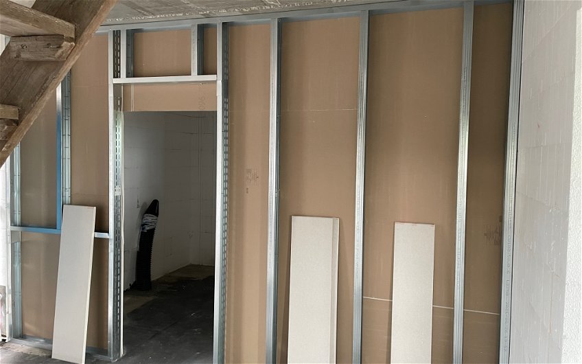 Trockenbauphase 1 - Zimmerwand Durchgang