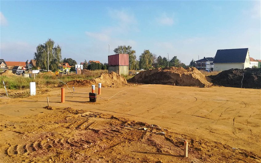 Fertigstellung des Gründungspolsters für Kern-Haus Jara in Merseburg