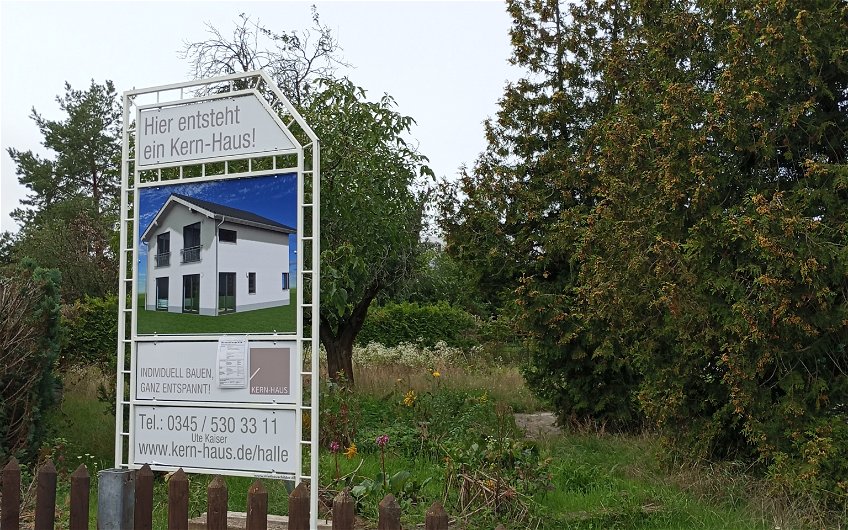 Kern-Haus baut ein individuelles Einfamilienhaus in Halle Ammendorf - Grundstücksservice