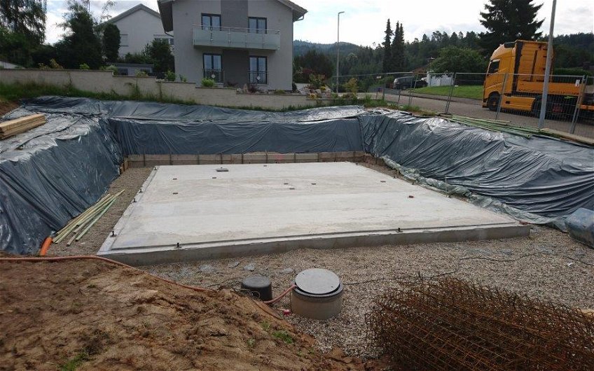 Bodenplatte des frei geplanten Einfamilienhauses von Kern-Haus in Gaggenau-Ottenau