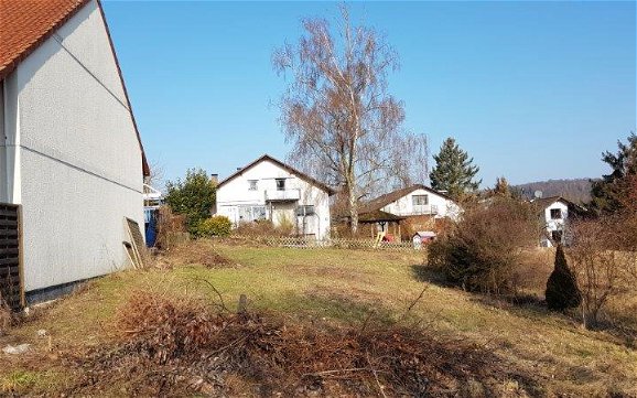 Baugrundstück für das individuell geplante Einfamilienhaus Loop Classic von Kern-Haus in Dielheim