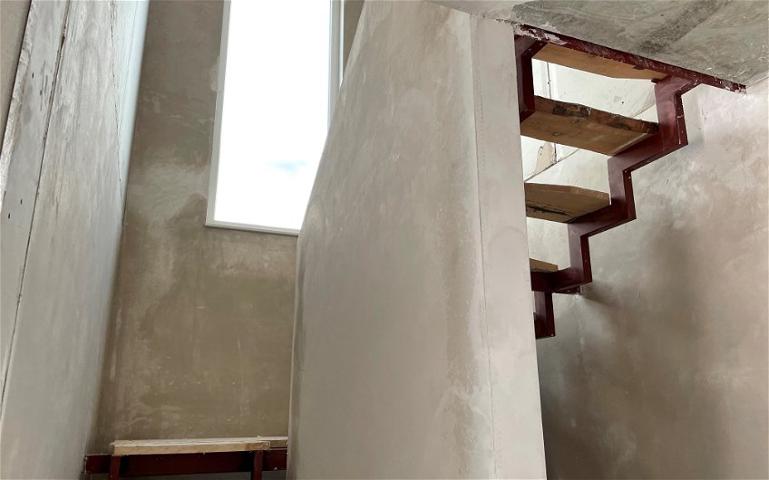 Treppe im frei geplanten Familienhaus von Kern-Haus in Weinheim