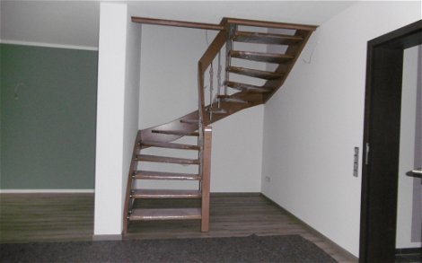 Die Treppe wurde montiert.