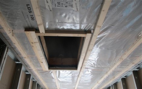 Der Einstieg für die Dachbodenluke wurde angepasst.