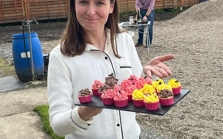 Die Bauherrin beköstigte die Gäste mit leckeren Cupcakes.