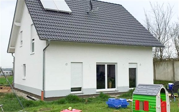 Einfamilienhaus ohne Gerüst - Gartenseite