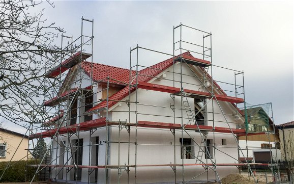 Eindecken des Daches Familienhaus Kern-Haus
