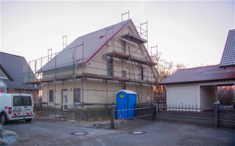 Kern-Haus Rohbau mit fertigem Außenputz in Delitzsch