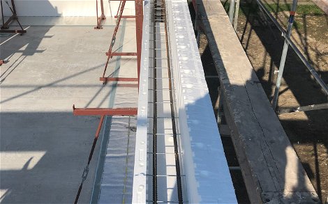 DuoTherm Mauerwerk mit Bewehrung in Dachgeschossmauer für Kern-Haus Rohbau in Leipzig Mockau