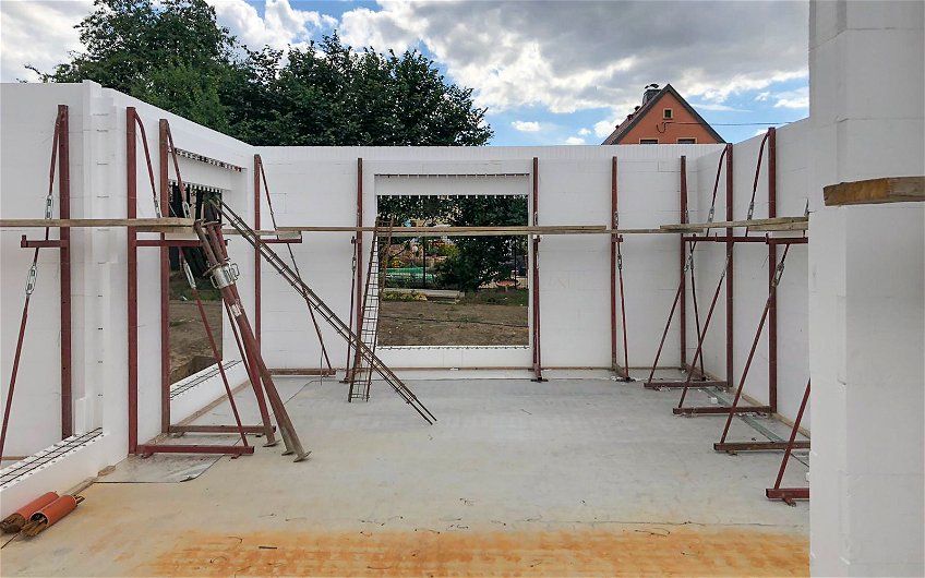 DuoTherm-Wände mit Ständerwerk für Kern-Haus in Jesewitz