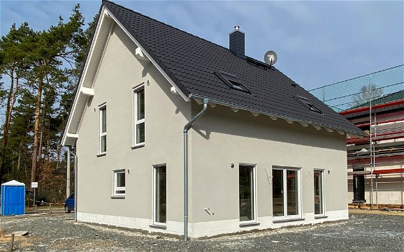 Kern-Haus Luna mit Außenputz in Bad Düben
