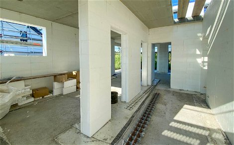 Wohnbereich mit Blick zum Flur für Kern-Haus Allea in eilenburg